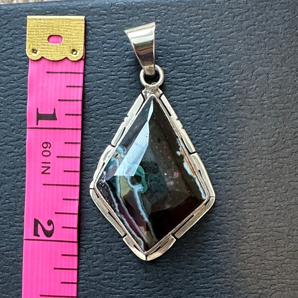 Jewelry - Silver Black and Green Gemstone Pendant